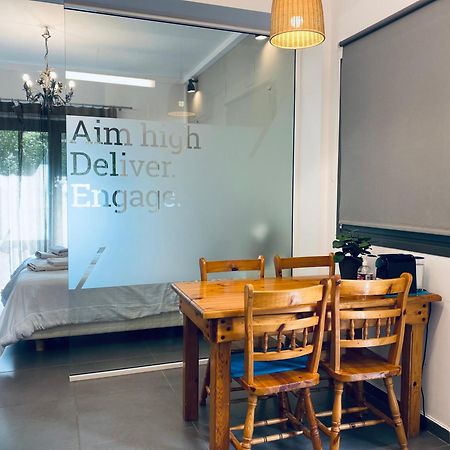 Small Gem Studio Athens, Next To Metro Nomismatokopeio Dış mekan fotoğraf