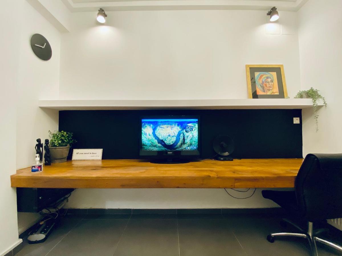 Small Gem Studio Athens, Next To Metro Nomismatokopeio Dış mekan fotoğraf