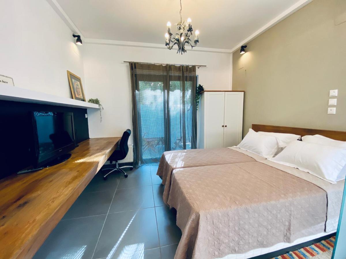 Small Gem Studio Athens, Next To Metro Nomismatokopeio Dış mekan fotoğraf