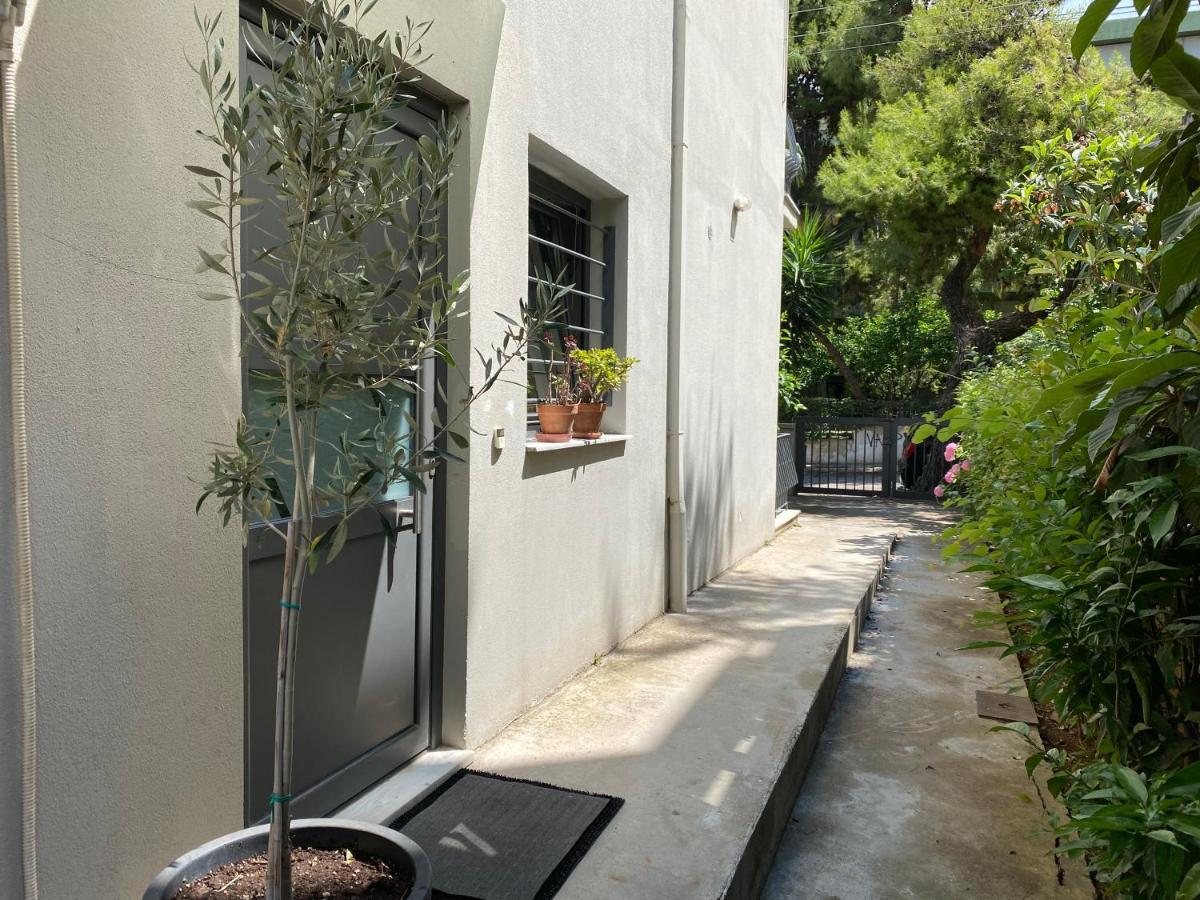 Small Gem Studio Athens, Next To Metro Nomismatokopeio Dış mekan fotoğraf