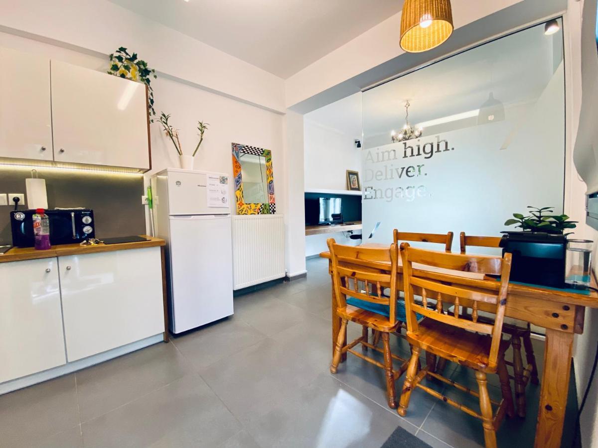 Small Gem Studio Athens, Next To Metro Nomismatokopeio Dış mekan fotoğraf