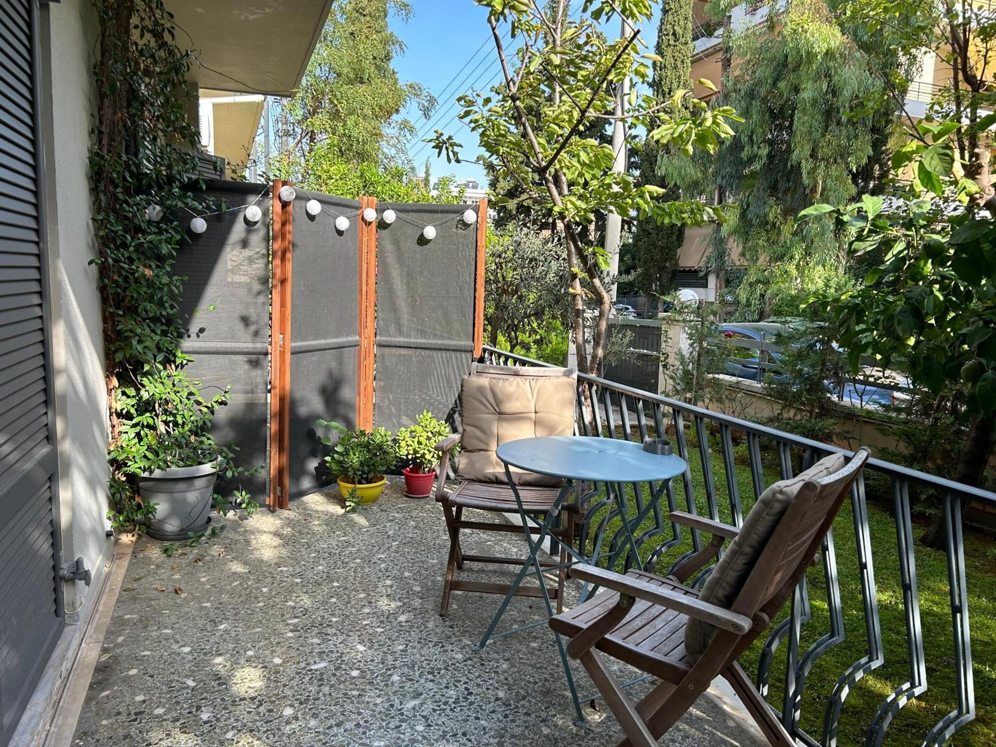 Small Gem Studio Athens, Next To Metro Nomismatokopeio Dış mekan fotoğraf